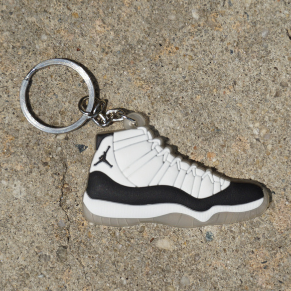 Nike Jordan Retro 11 Concord Black Shoe Keychain - Picture 1 of 1
